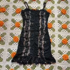 Elegant Storia Black Lace Dress